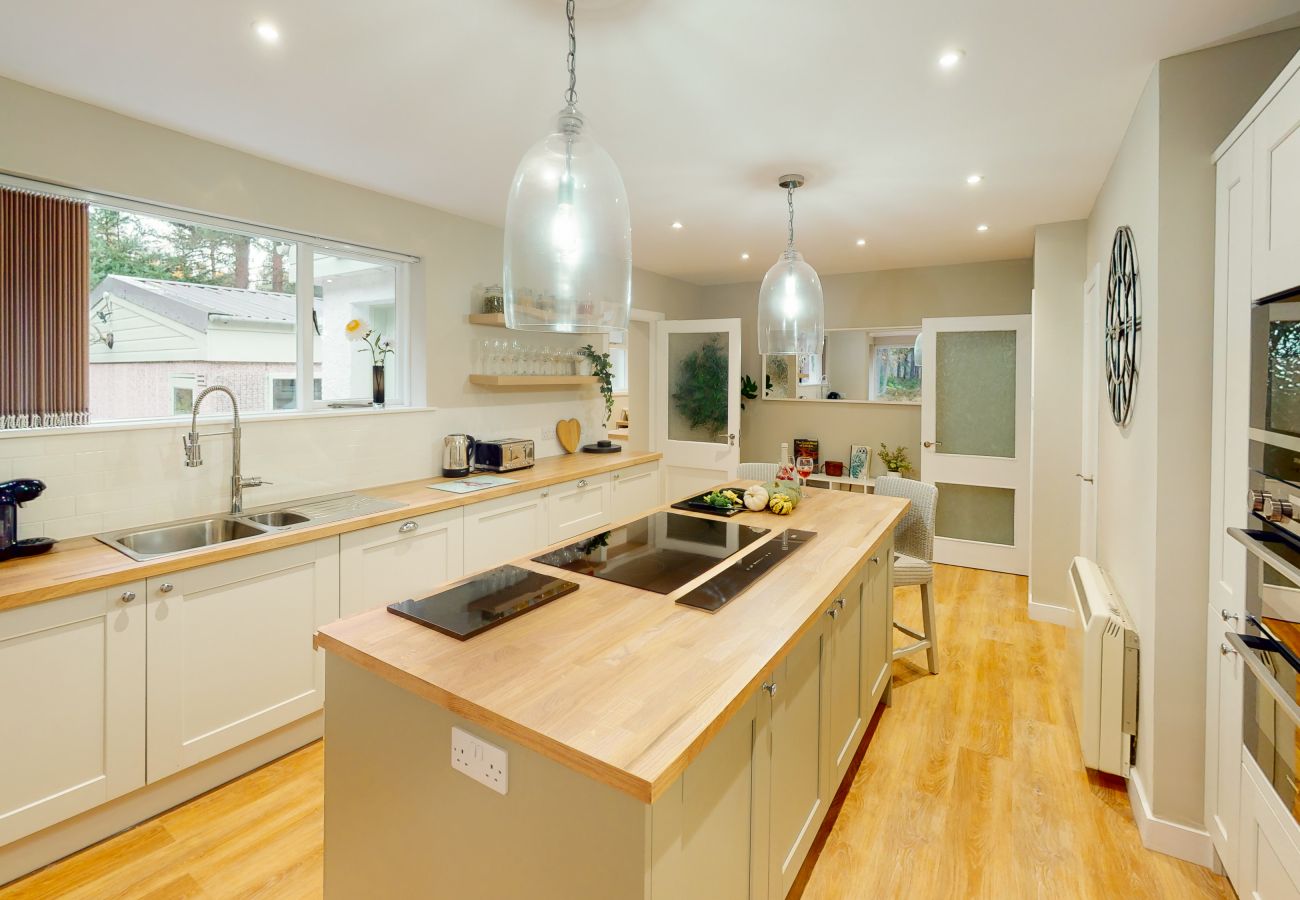  High spec kitchen in Cairngorm holiday home 