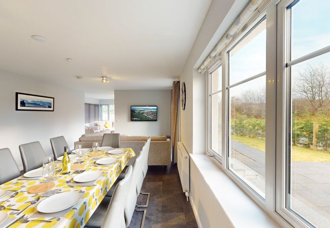 Dining and snug at  Braeside Large Holiday Home