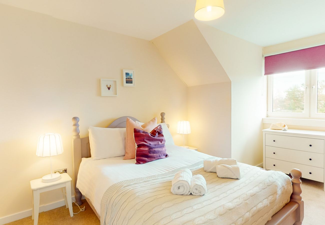 Double room in holiday accomodation near Aviemore