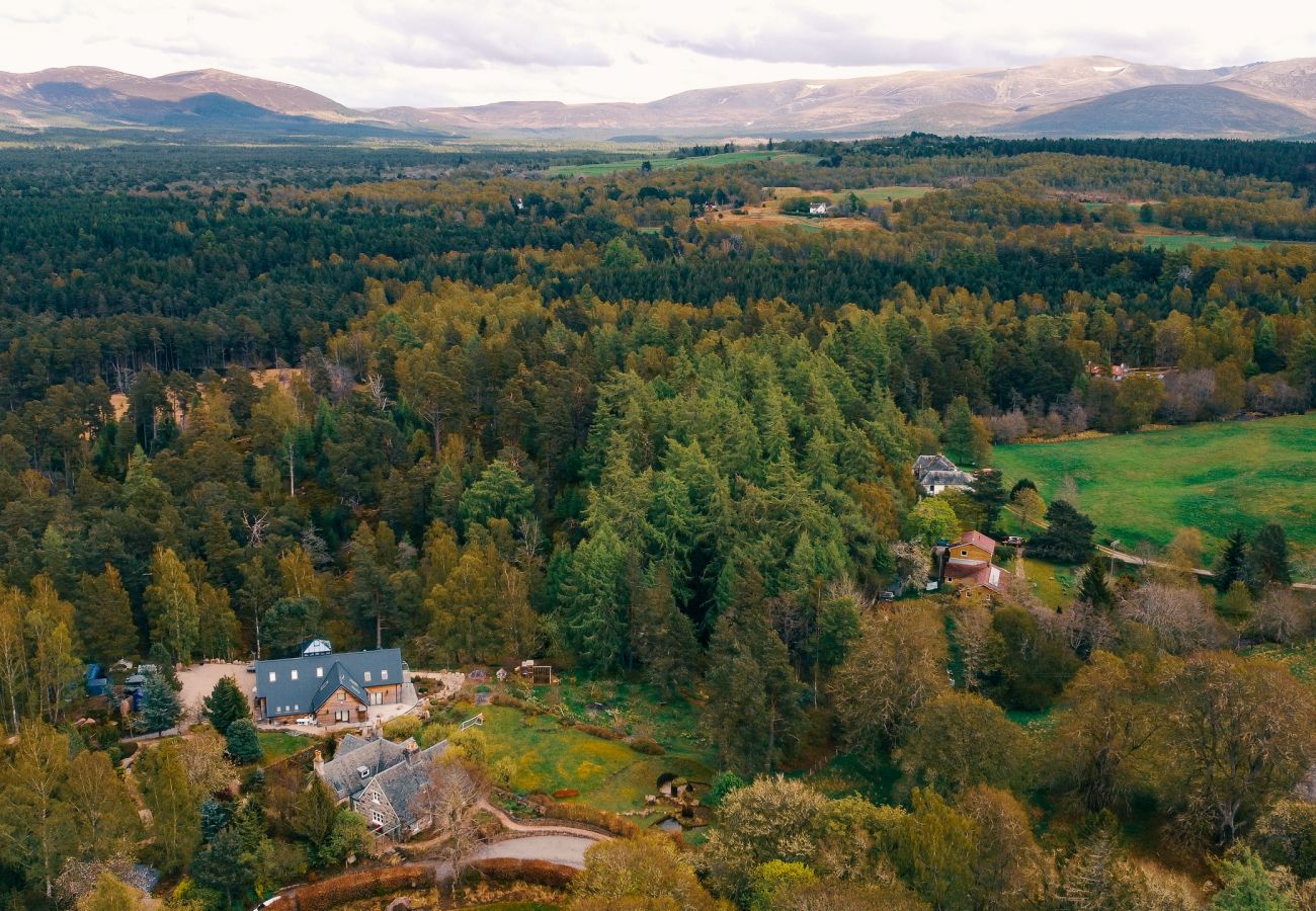 Country house in Rothiemurchus - The Polchar - idyllic Highland retreat near Aviemore