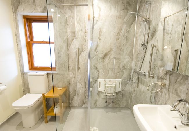 House in Insh - Carriden - rural accommodation in the Cairngorms House in Insh - Carriden - rural accommodation in the Cairngorms