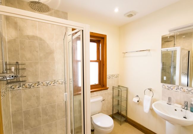 House in Insh - Carriden - rural accommodation in the Cairngorms House in Insh - Carriden - rural accommodation in the Cairngorms