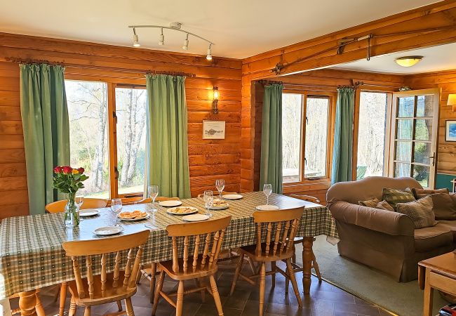  Dining space in a Cairngorm log cabin