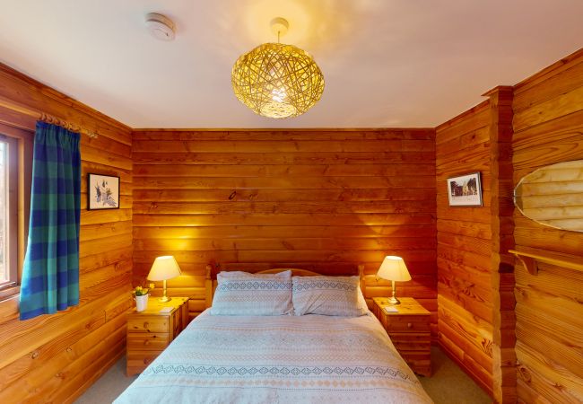 Cottage in Insh - Balbeag Cottage - Pet friendly Log Cabin  Cottage in Insh - Balbeag Cottage - Pet friendly Log Cabin