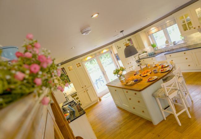 House in Tomatin - The Bell House - Highland hot tub lodge House in Tomatin - The Bell House - Highland hot tub lodge