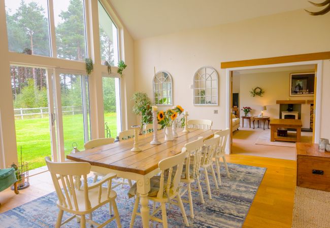 House in Tomatin - The Bell House - Highland hot tub lodge House in Tomatin - The Bell House - Highland hot tub lodge