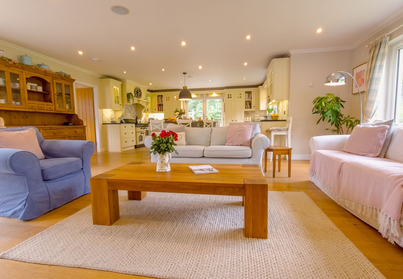 open plan lounge in the kitchen area at The Bellhouse