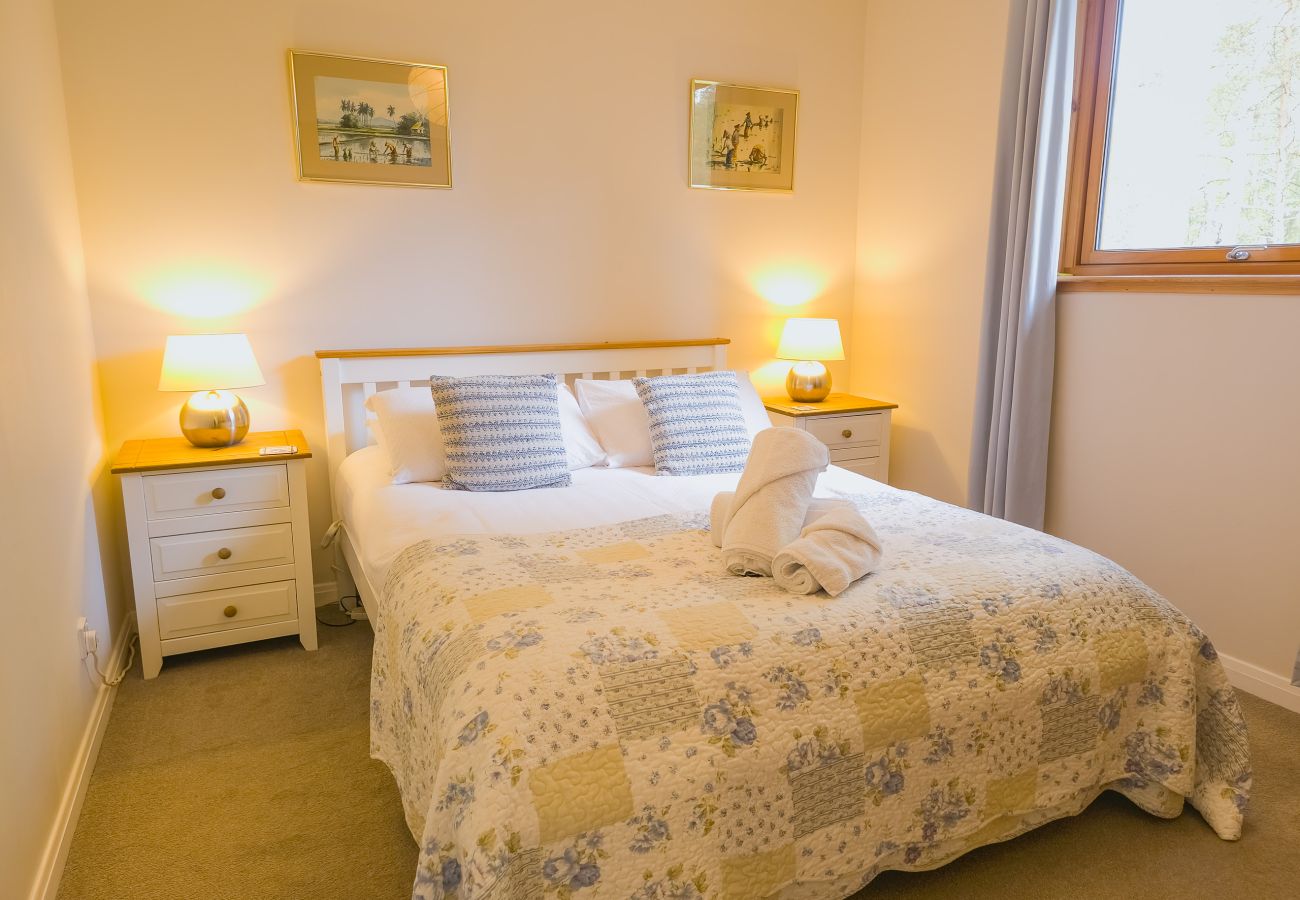 Taigh M'athair double room in Nethy Bridge holiday cottage