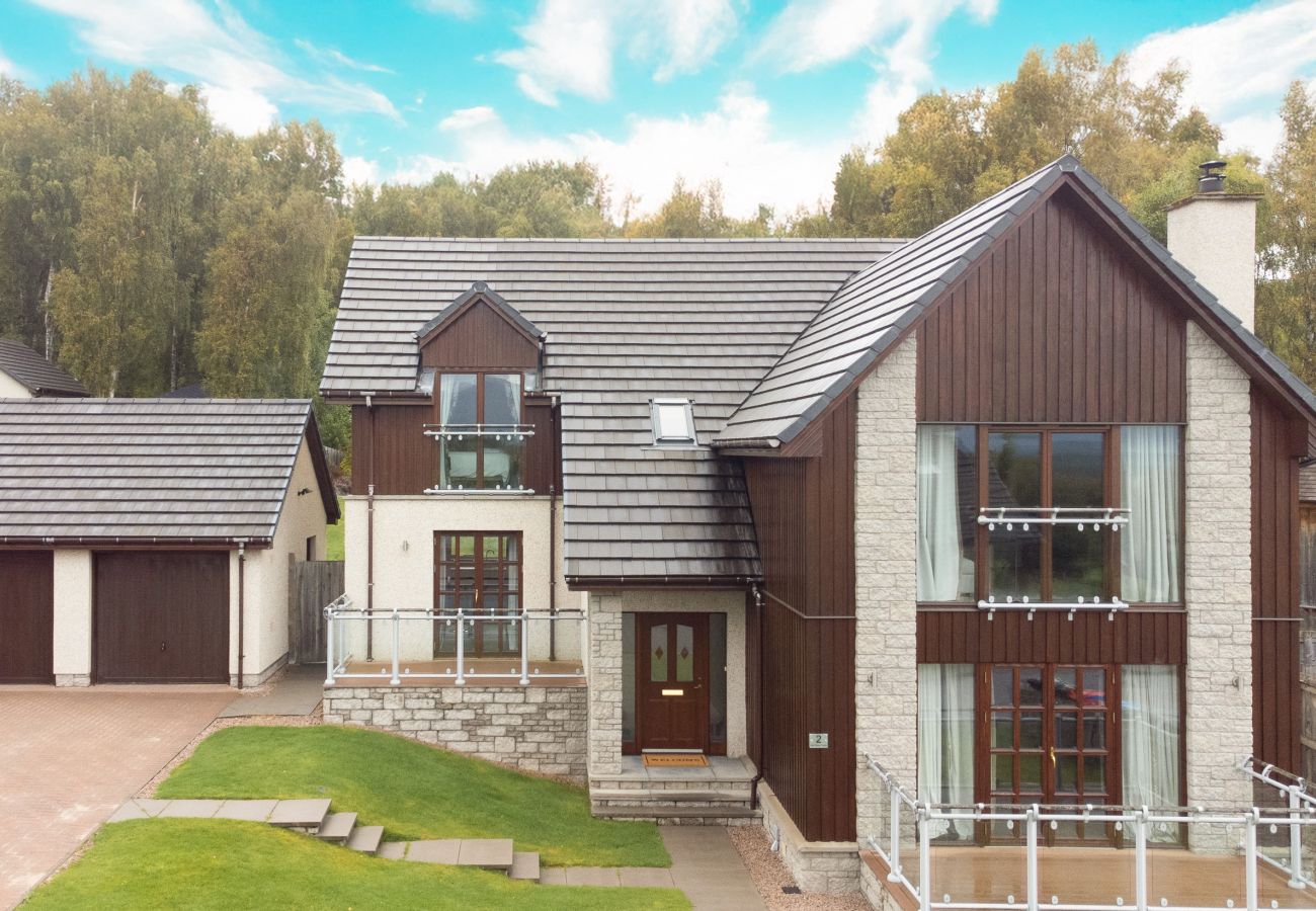 House in Aviemore - Lairig Ghru Lodge