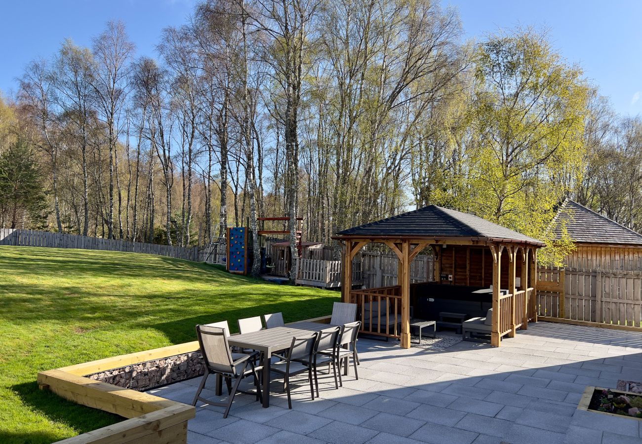 House in Aviemore - Lairig Ghru Lodge in Aviemore
