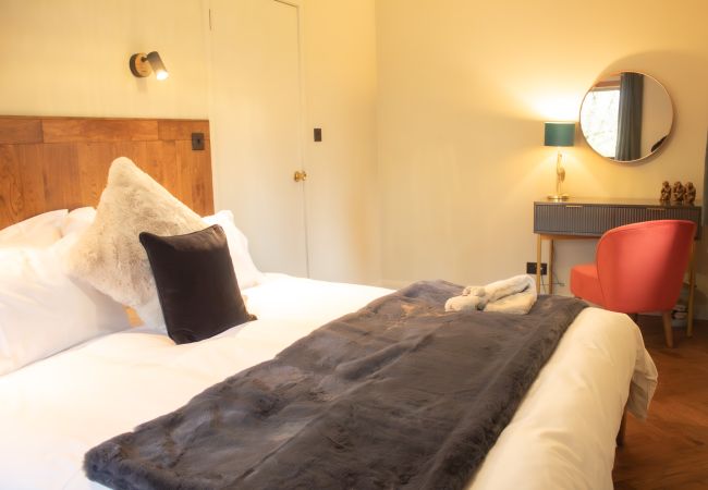 Cottage in Kincraig - Cozy Telford Cottage Retreat in Insh, Cairngorms for Couples Cottage in Kincraig - Cozy Telford Cottage Retreat in Insh, Cairngorms for Couples