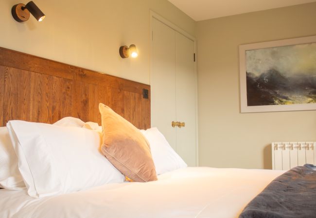 Cottage in Kincraig - Charming Fraser Cottage Getaway in Insh,  Couples Getaway near Aviemore. Cottage in Kincraig - Charming Fraser Cottage Getaway in Insh,  Couples Getaway near Aviemore.
