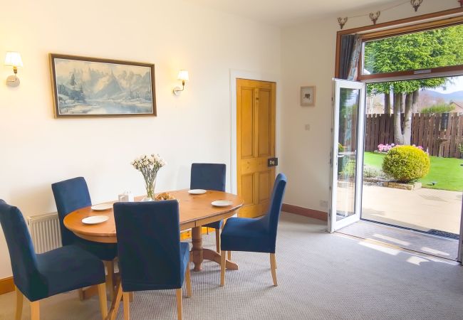 House in Aviemore - Birchview- central Aviemore accommodation with garden.  House in Aviemore - Birchview- central Aviemore accommodation with garden.