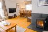 House in Aviemore - Loramore - large holiday home in Aviemore