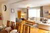House in Aviemore - Loramore - large holiday home in Aviemore
