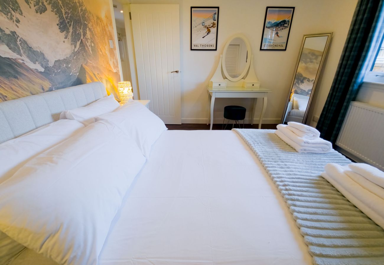 Peaceful double bedroom in the Scottish holiday home