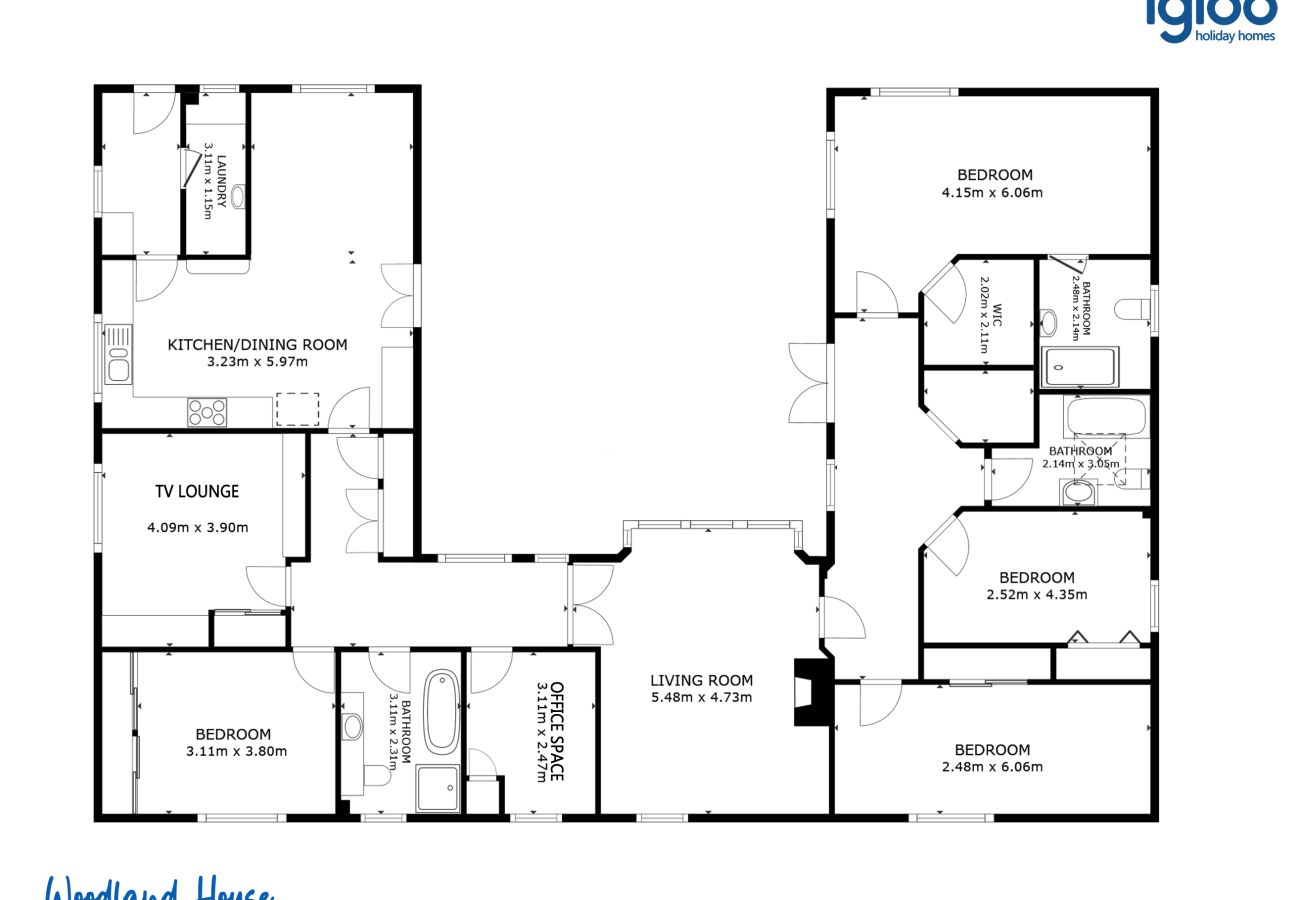House in Tomatin - Woodland House - Tomatin - family holiday home - on route 7 cycle route