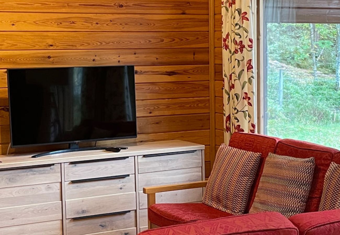 Cabin in Carrbridge - Tormore - wooden log cabin in the Cairngorms