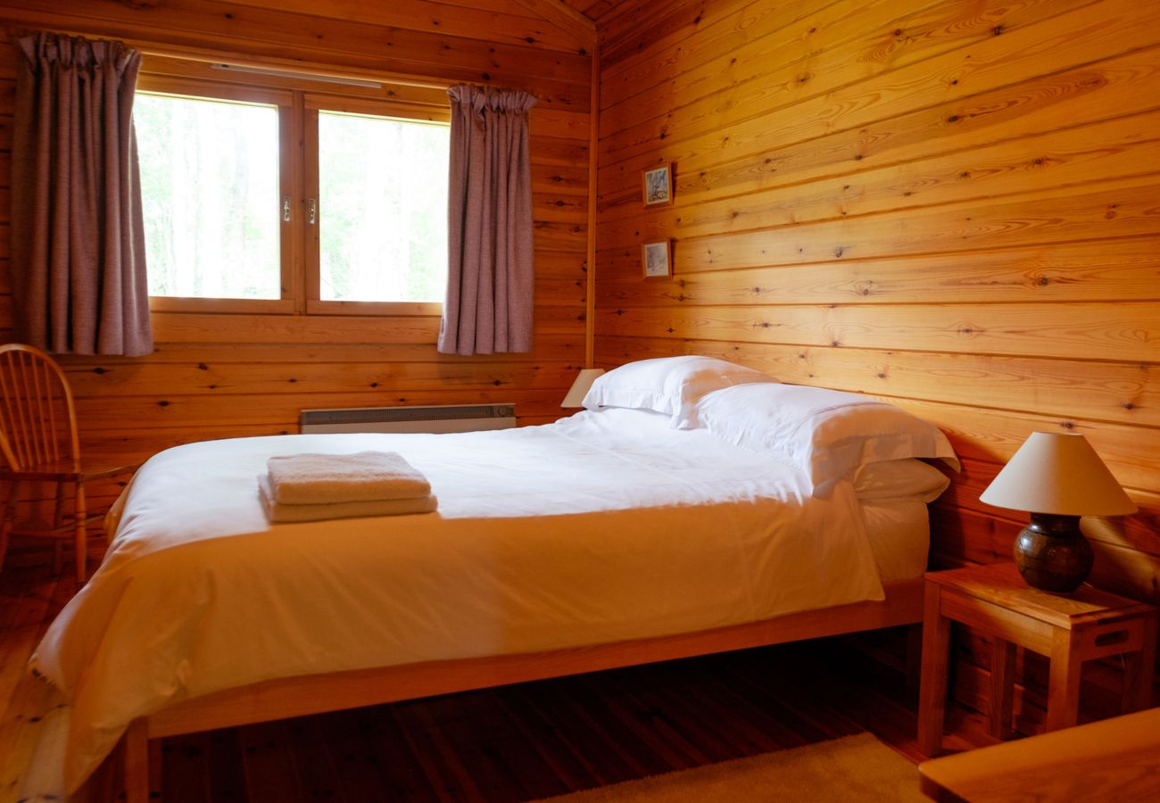Cabin in Carrbridge - Tormore - wooden log cabin in the Cairngorms
