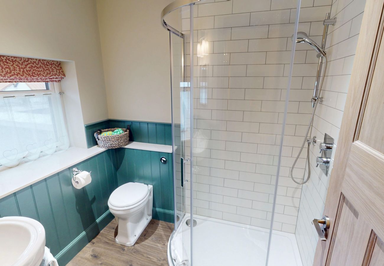 Country house in Aviemore - Lynwilg House - Large Group Holiday Home